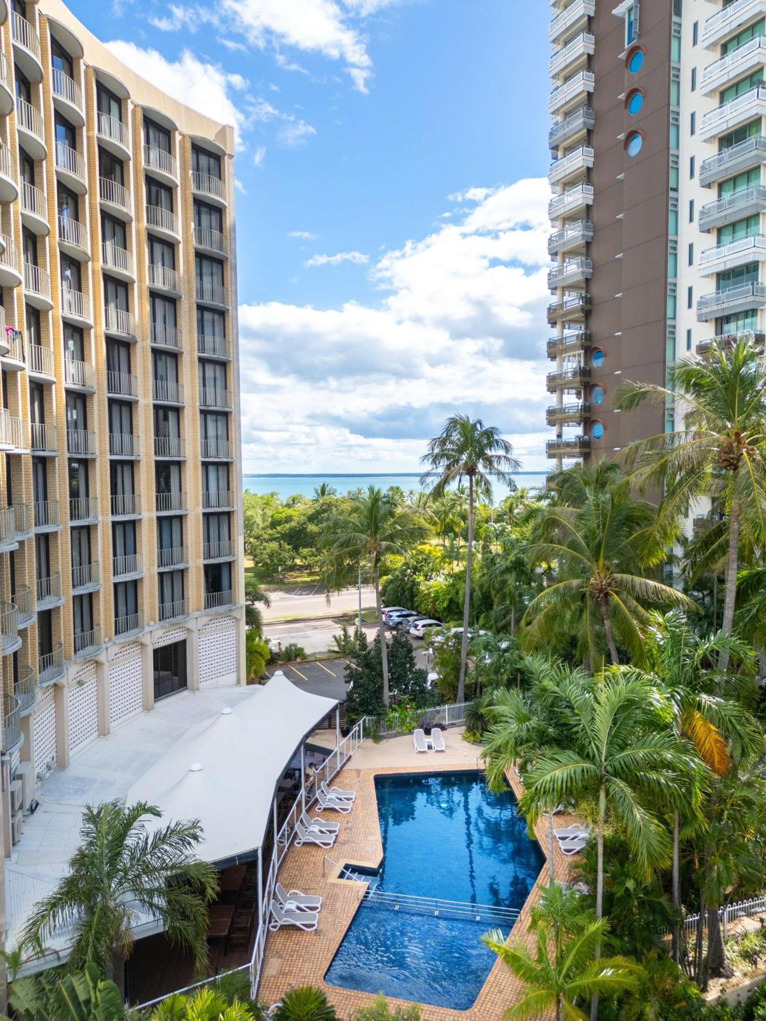 Hilton Garden 4*